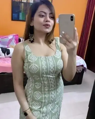 Call Girl in Aundh